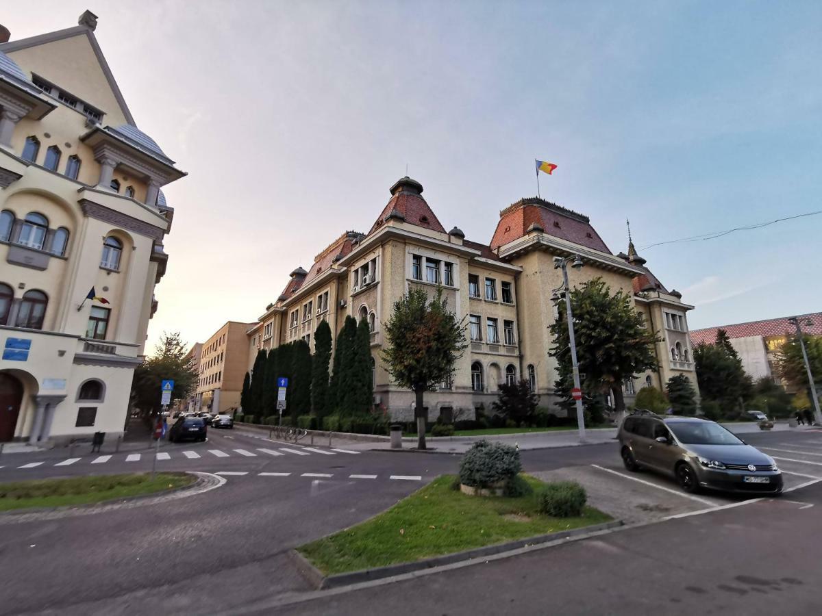 Youth Central Apartment Târgu-Mureş Extérieur photo